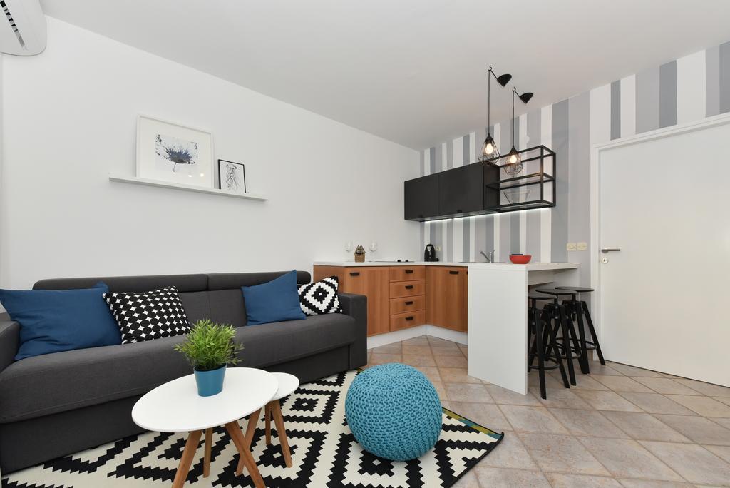 פטרצ'אנה Mediterraneo Garden Apartments מראה חיצוני תמונה