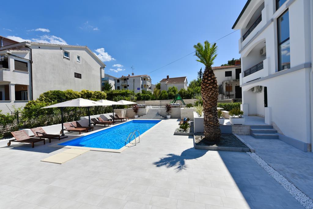 פטרצ'אנה Mediterraneo Garden Apartments מראה חיצוני תמונה